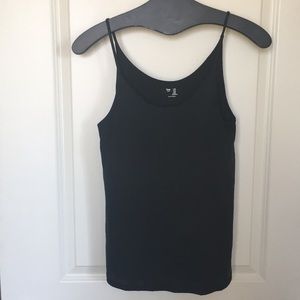 Black swing top